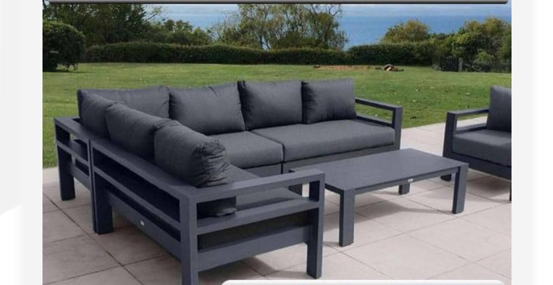 مبلمان باغ وویلا 